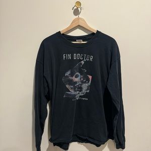 Vintage Gildan Black Fin doctor a classic finish long sleeve cotton shirt top